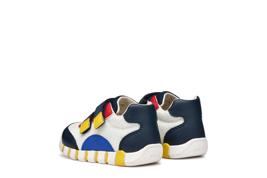 Geox Boy's first steps sneakers /White /Navy /B3555C C0899