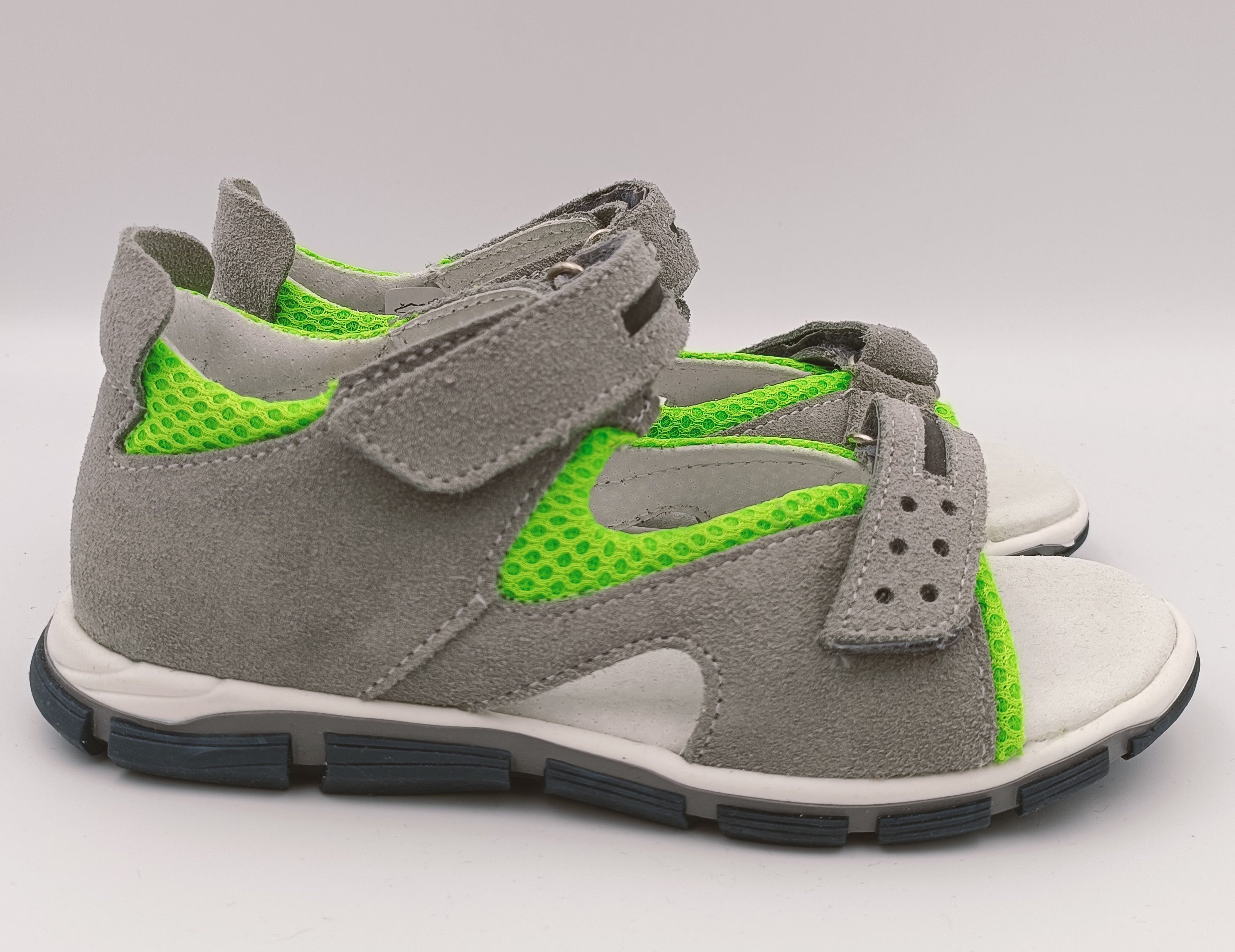 RenBut Boys leather sandals in Grey/Bright Green_3830.jpg