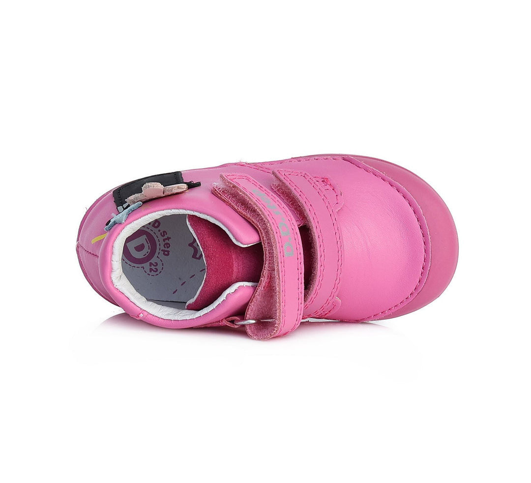 D.D.step leather Girls shoes in pink,  rabbit in a hat detail_246.jpg