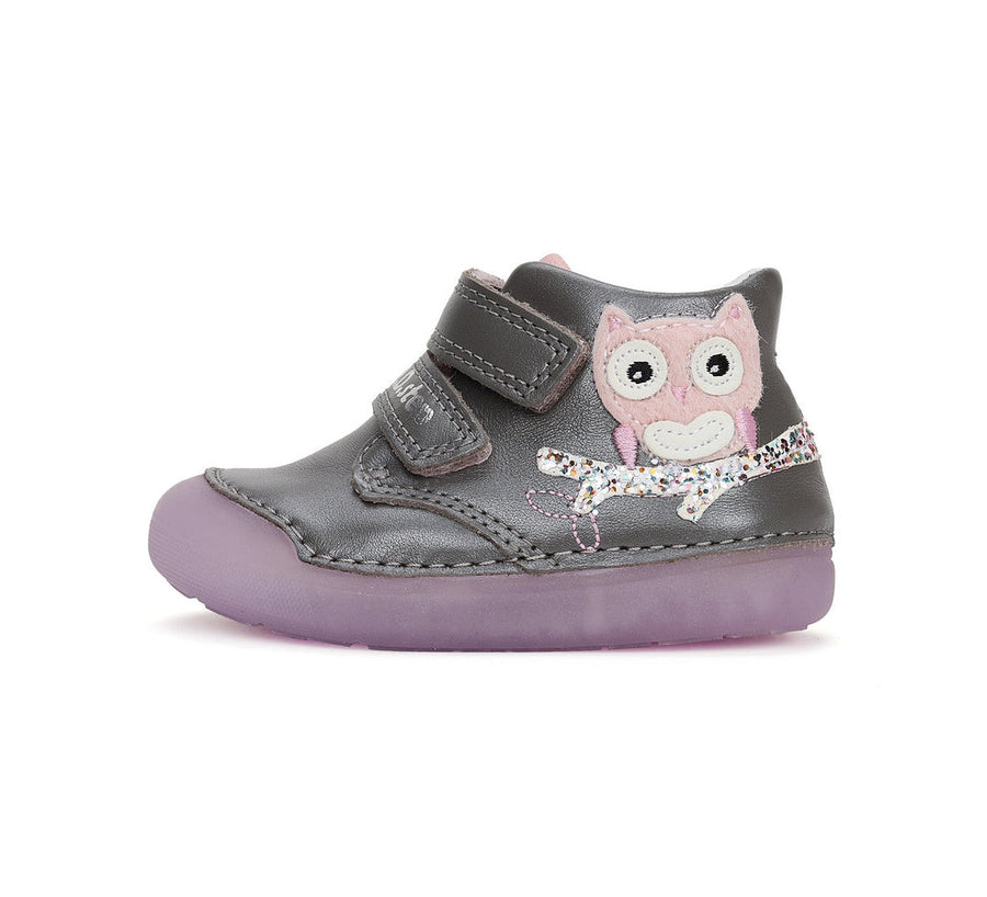 D.D.step girls leather/ first steps/ glow in dark/ Dark Grey S066-42820A_4064.jpg