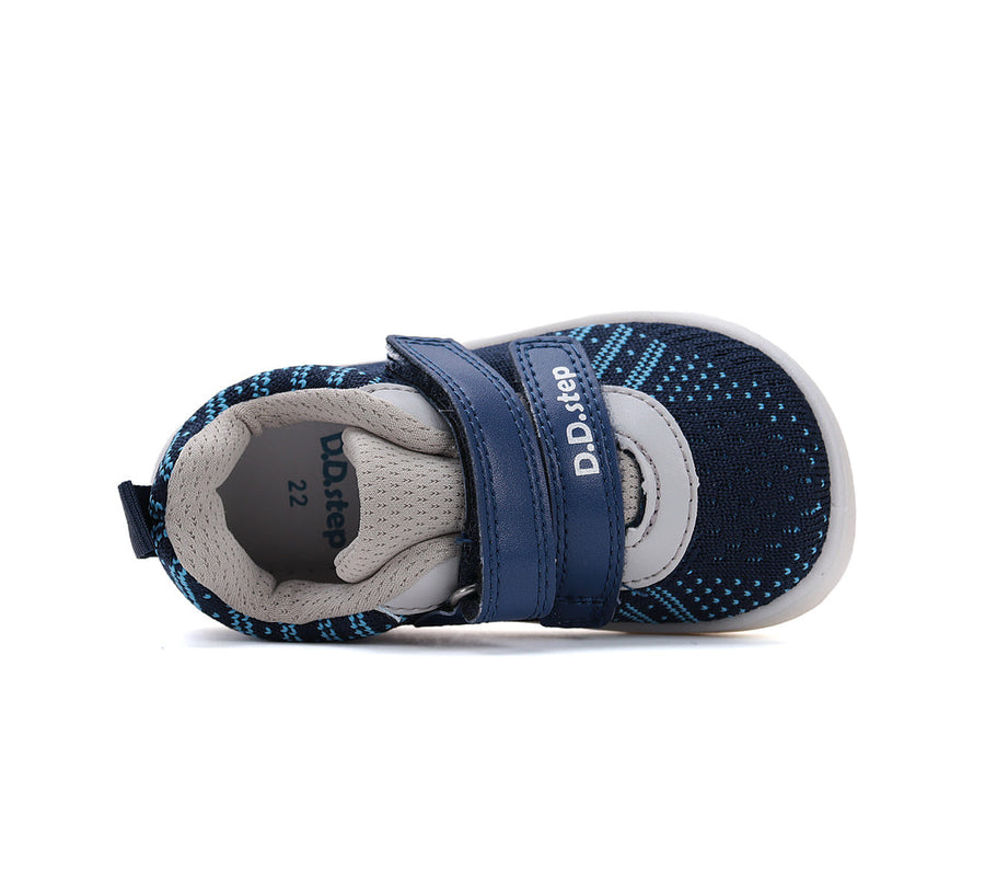 D.D.step  boys lightweight runners /barefoot/Royal Blue F093-51399