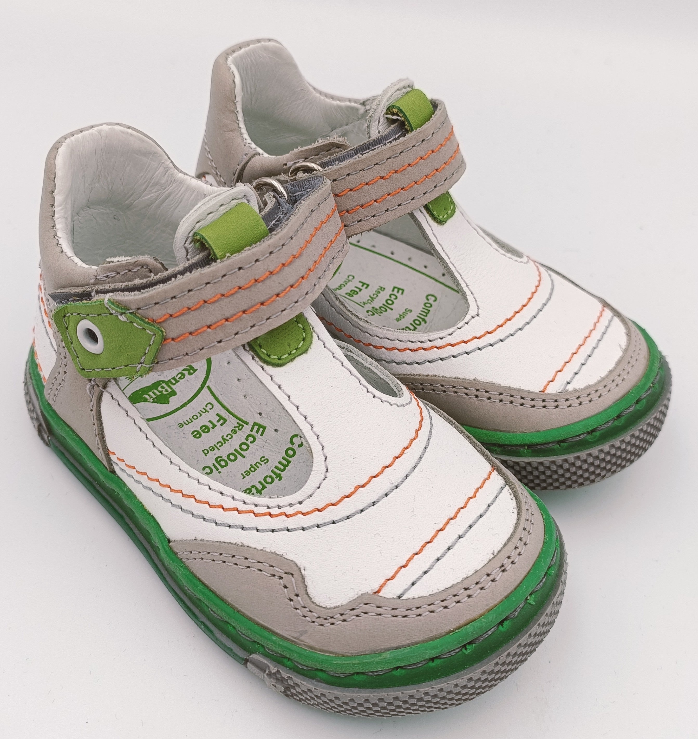 RenBut Boys leather sandals in White/Green_3842.jpg