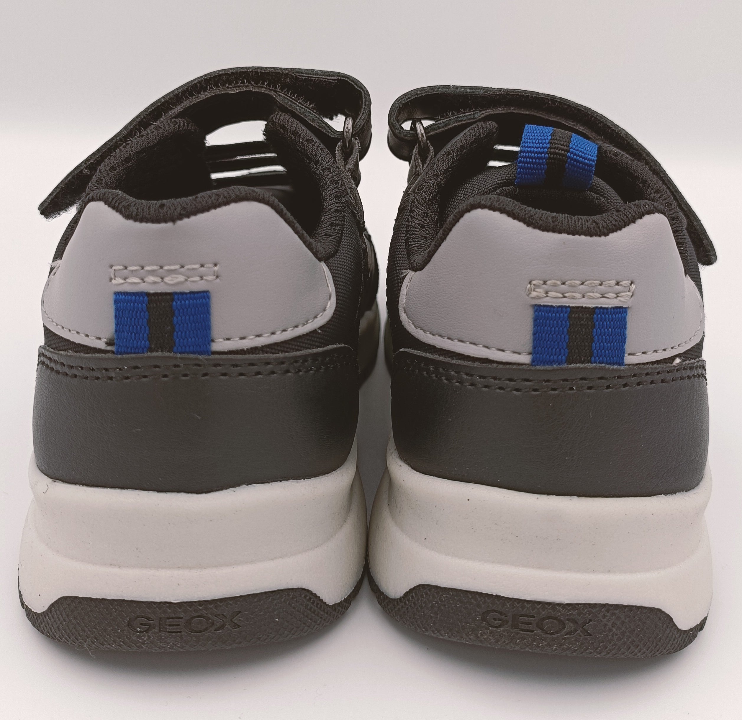 GEOX low top sneakers for boy/ Black/Grey J36GMA_4148.jpg