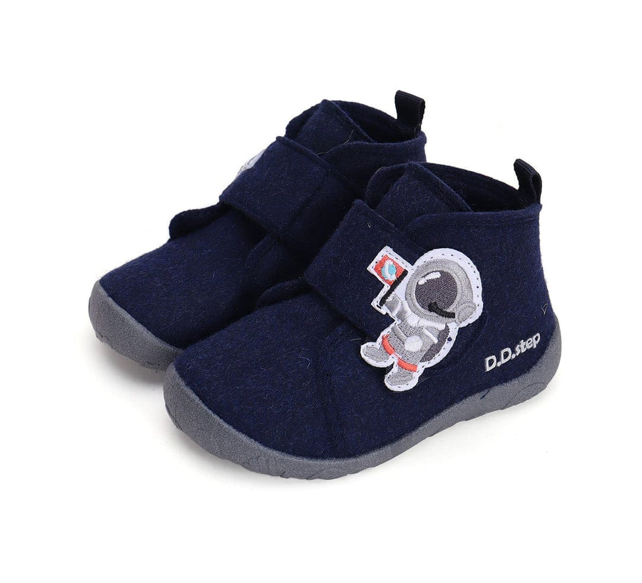D.D.step boys barefoot/ slippers/ C086-42920