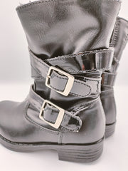 Kornecki girls winter leather boots with zip and fur inside, colour black