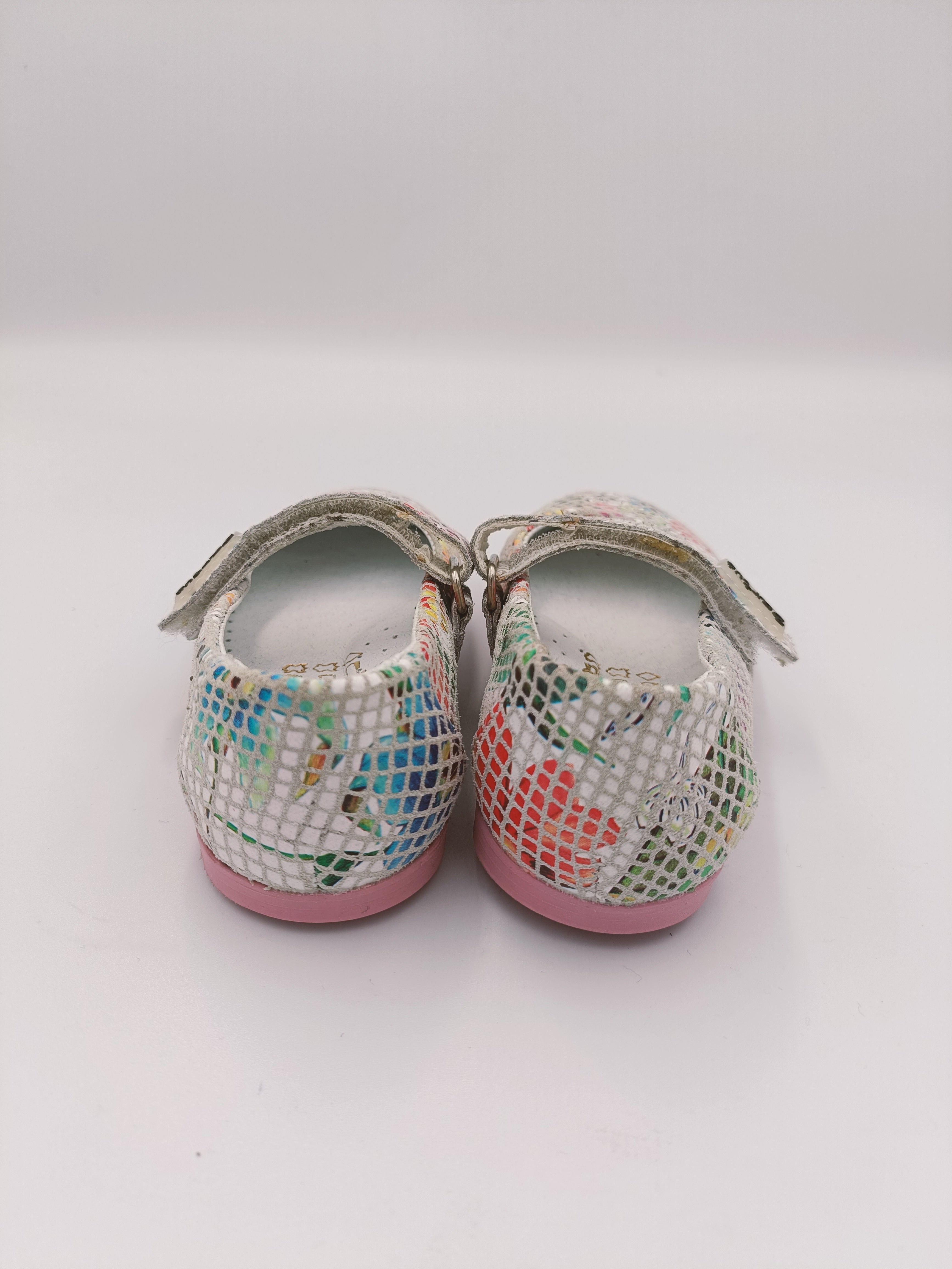 Bartek ballerinas with ARCH SUPPORT / White, flower 124P