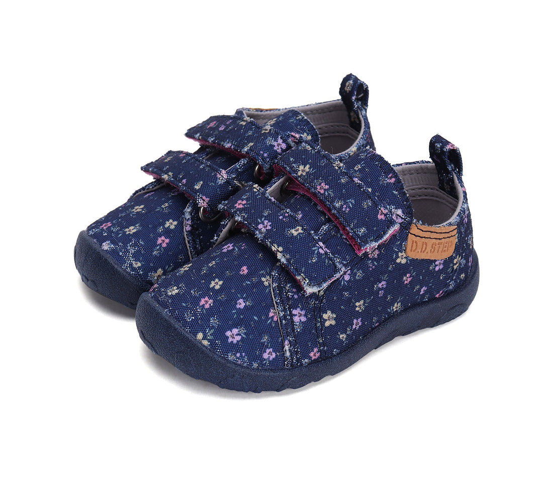 D.D.step girls barefoot/ water-repellence/canvas/ NavyC086-42126B_3984.jpg