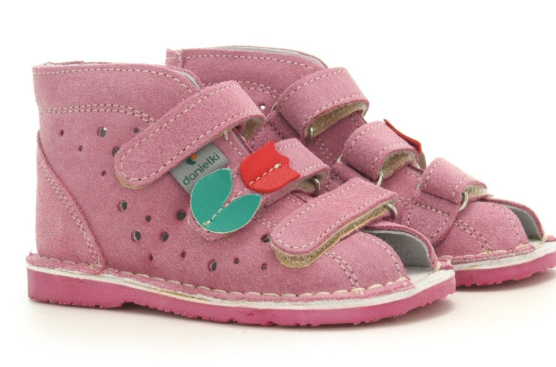 Danielki prophylactic girls slippers/sandals_590.jpg