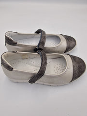 Kornecki ballerinas, color grey/metallic white 06102