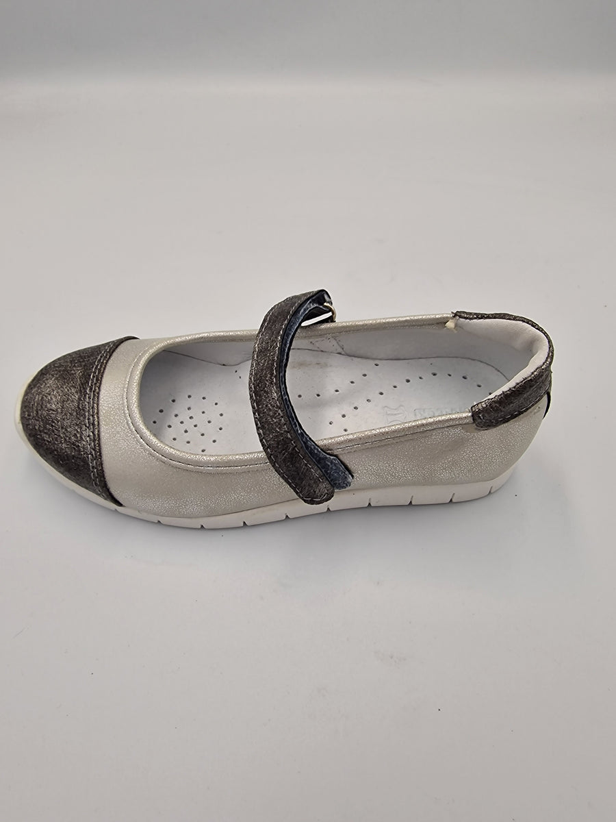 Kornecki ballerinas, color grey/metallic white 06102