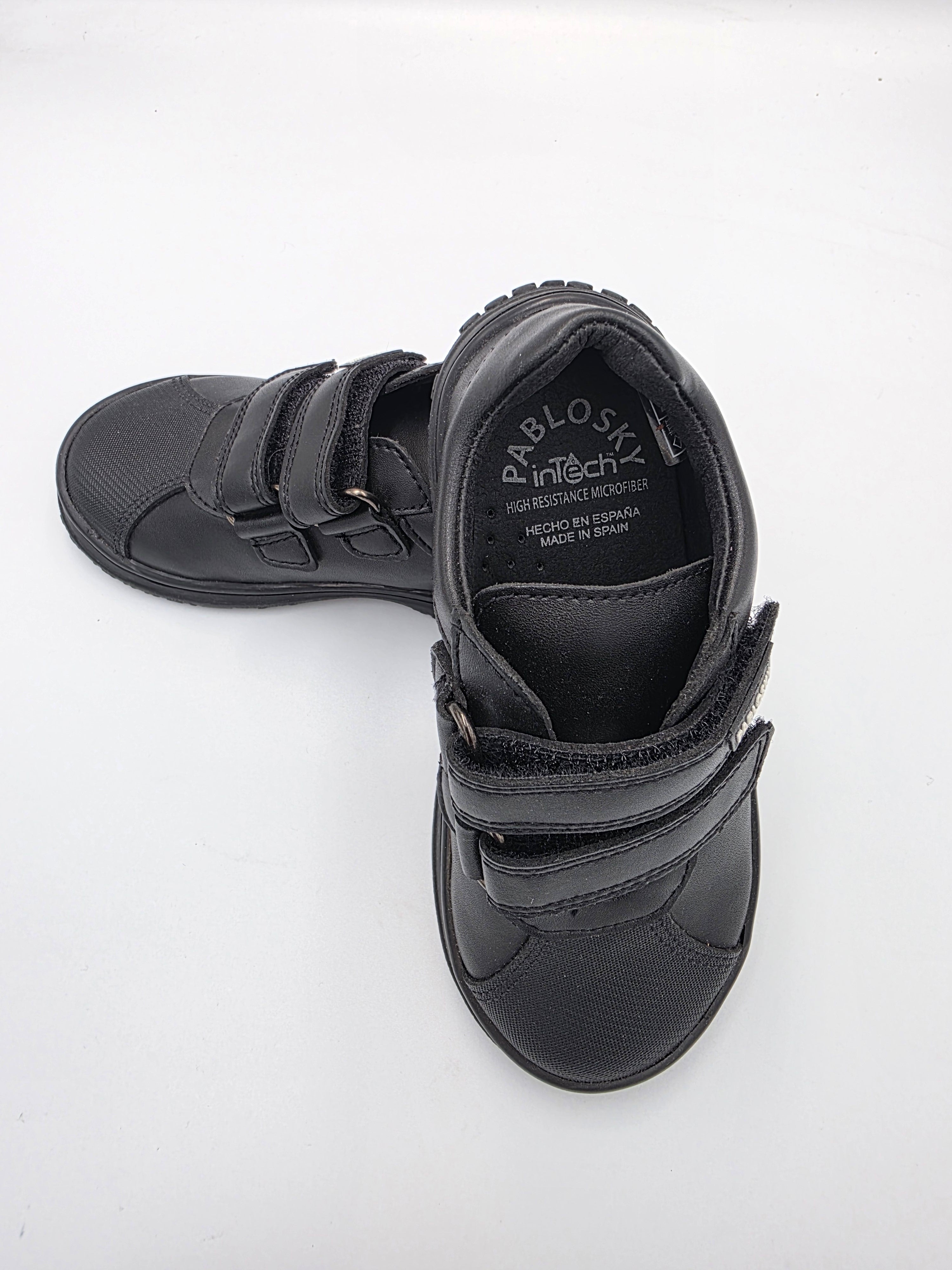 Pablosky unisex school shoes /Black 352815