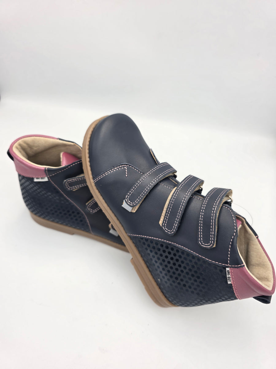 Ani-But girls prophylactic boots with Thomas heel /Navy, berry, brown sole with three strap 232
