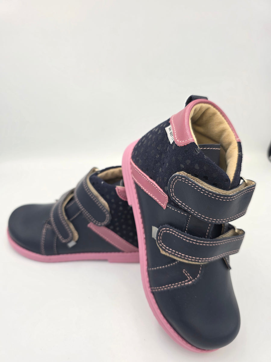 Ani-But girls prophylactic boots with Thomas heel /Navy, berry, heart design with Pink Sole 232