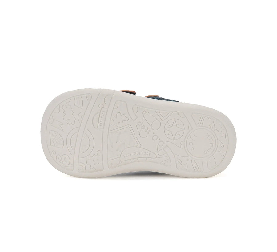 D.D.step Boy Sport shoes / Water Repellent / Marine (F100-62490)