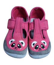3f Bar3foot girls slippers /Pink, panda details 2BE8/6R_2415.jpg