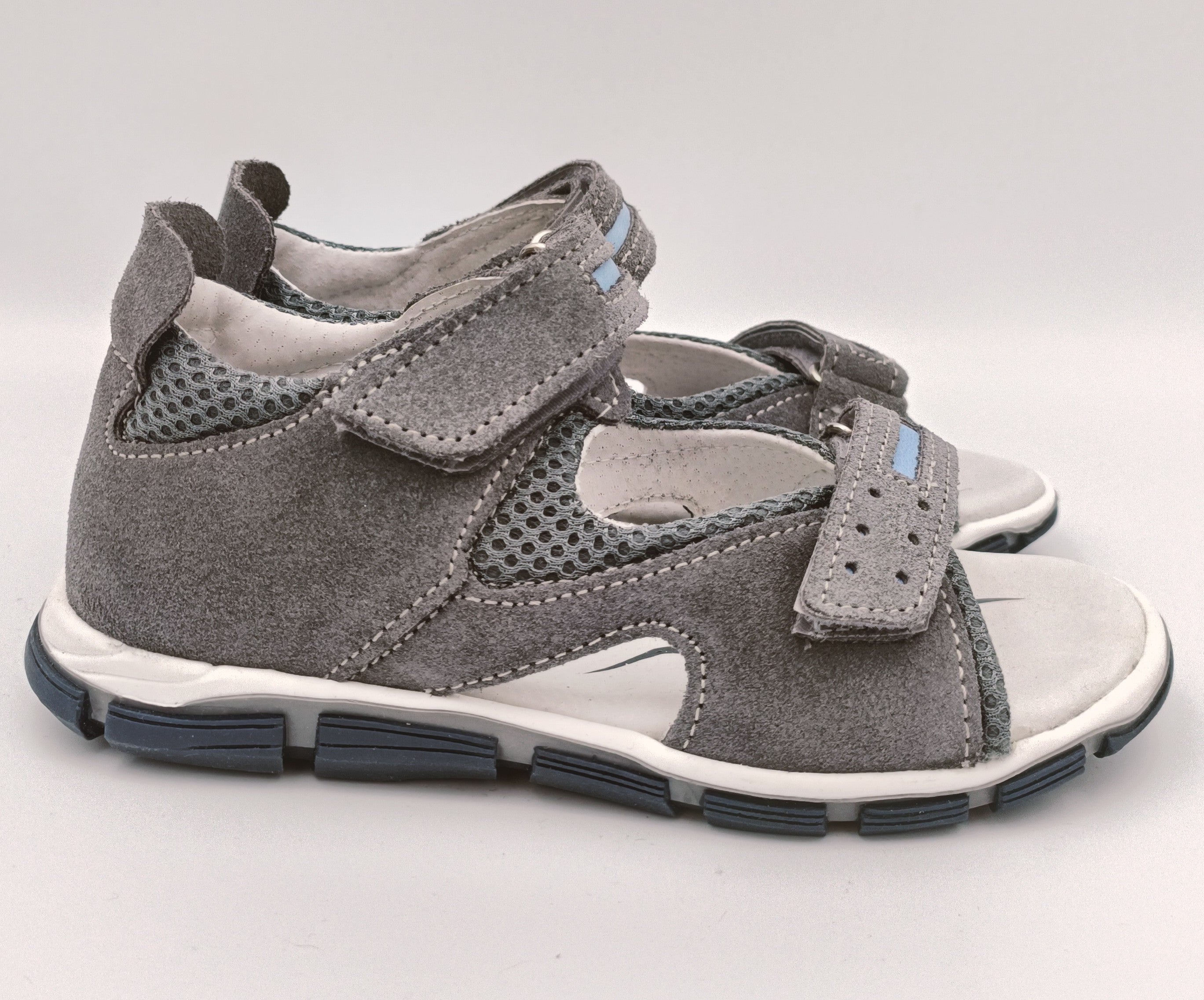 RenBut Boys leather sandals in Grey/Blue_3825.jpg