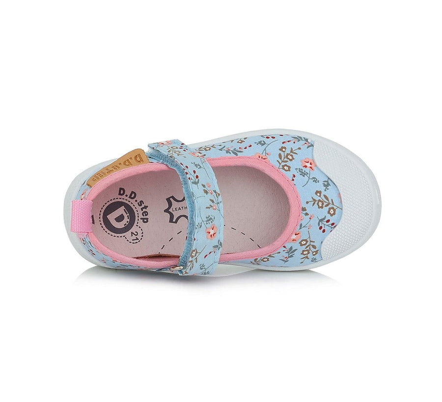 D.D.step Girls canvas shoes in Calypso Sky / CSG-330BM_210.jpg