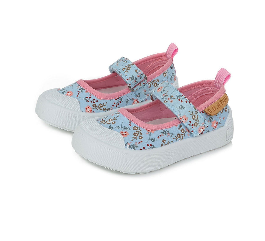 D.D.step Girls canvas shoes in Calypso Sky / CSG-330BM_211.jpg