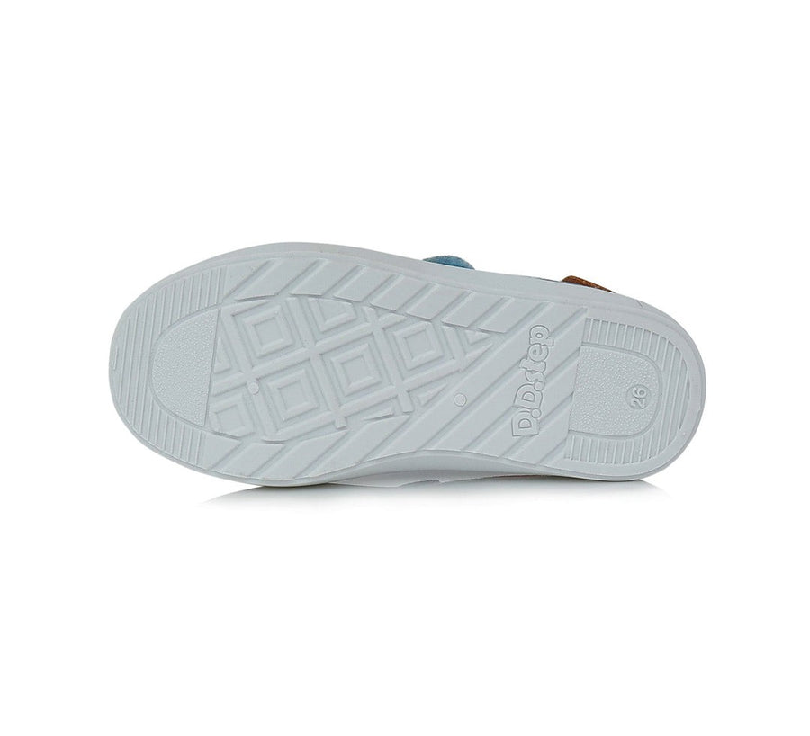 D.D.step Girls canvas shoe in sky blue colour_201.jpg
