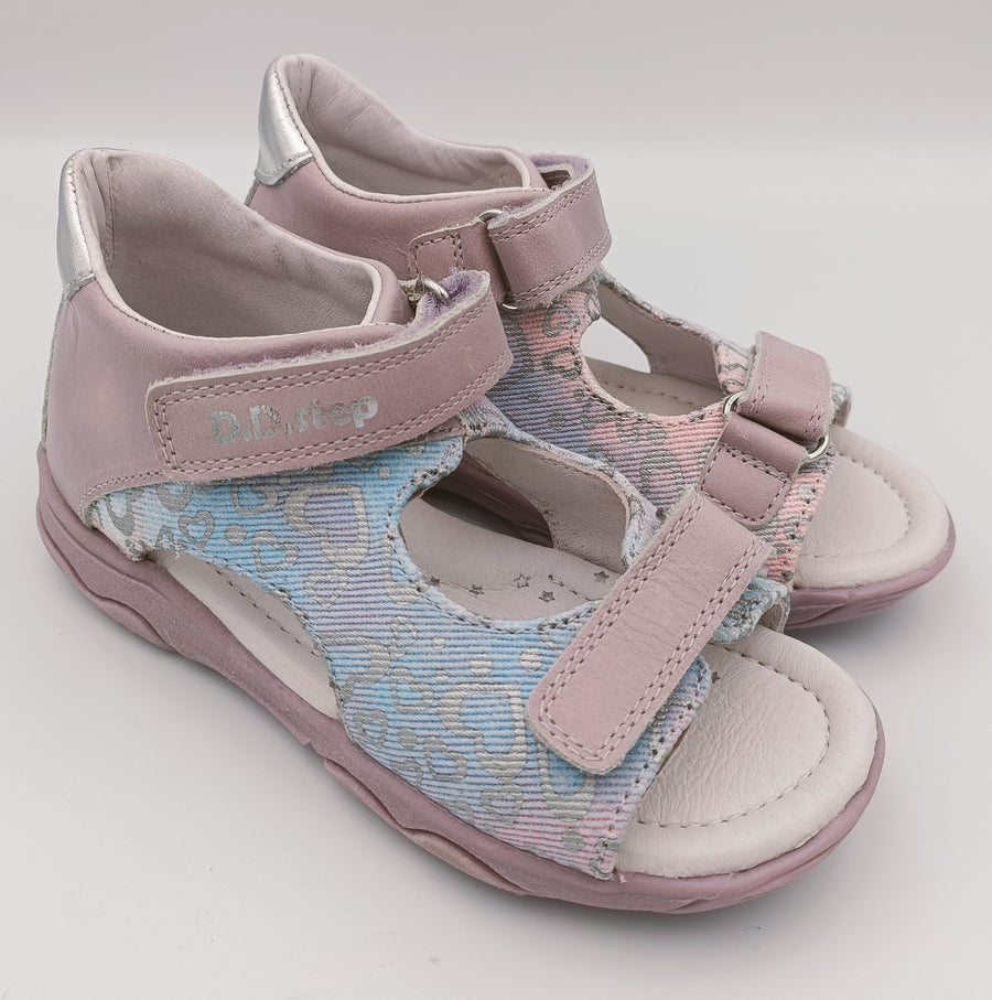 D.D.step girls leather sandals G064-314EM_3675.jpg