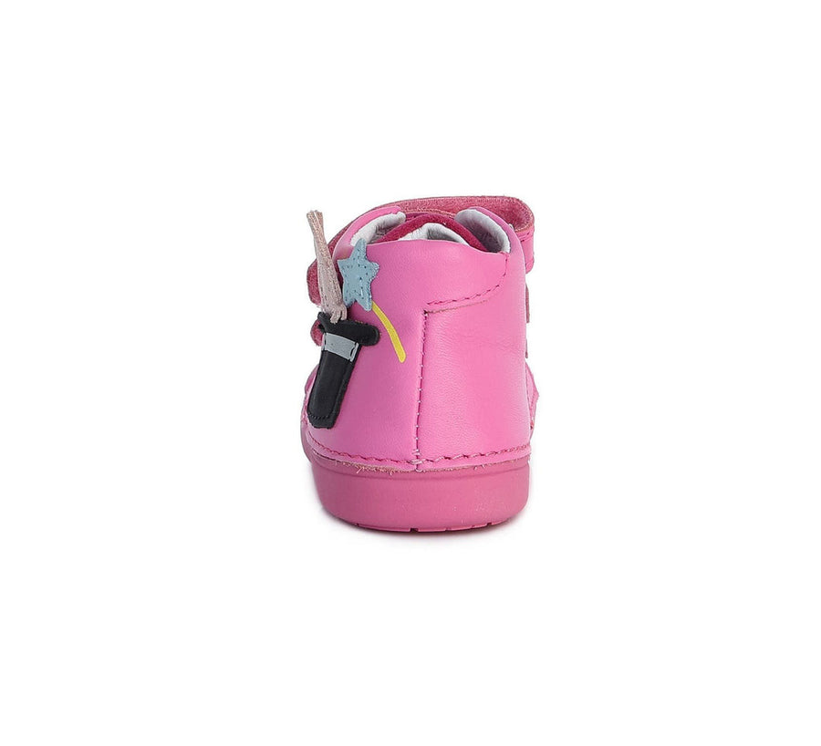 D.D.step leather Girls shoes in pink,  rabbit in a hat detail_248.jpg