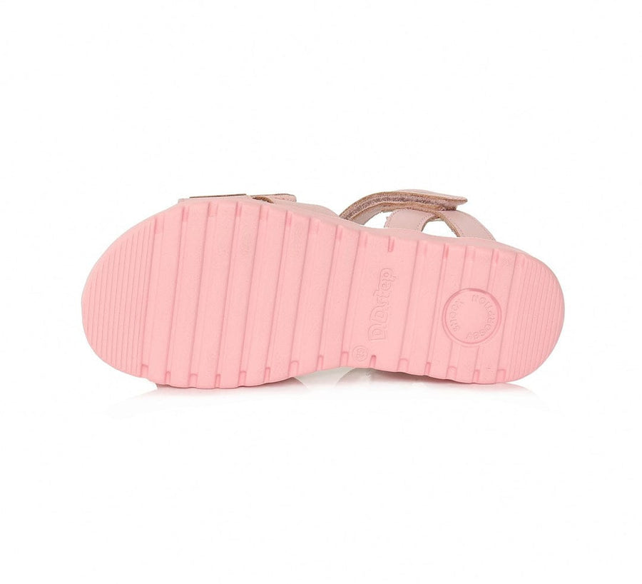 D.D.step girls leather sandals /Daisy Pink AC055-84_440.jpg