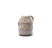 D.D.Step Girl Barefoot Shoes in cream colour / (S063-62567BM)