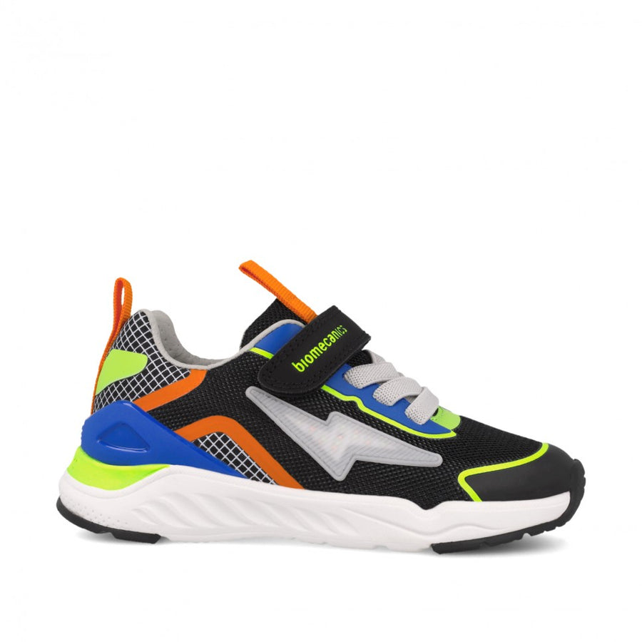 Biomecanics Boys' Sneakers with lights - black  (261271-A054)
