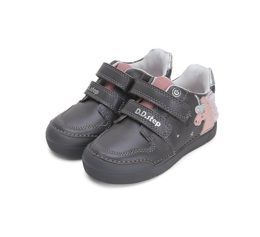 D.D.step girls leather/LED lights /unicorn shoes/Grey S068-42893B_4004.jpg