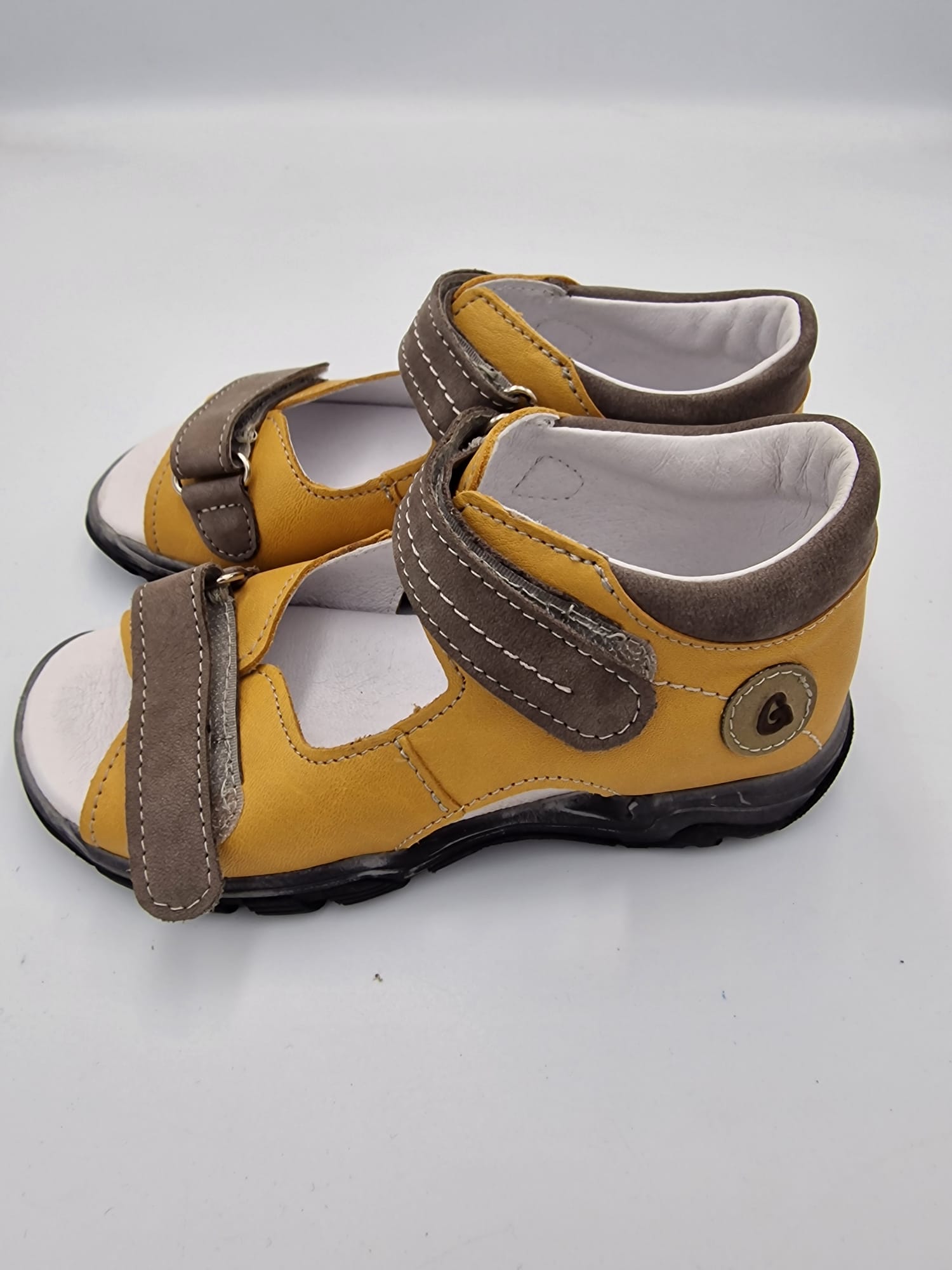 Gaspar boys sandal with arch support Szary (010/08)