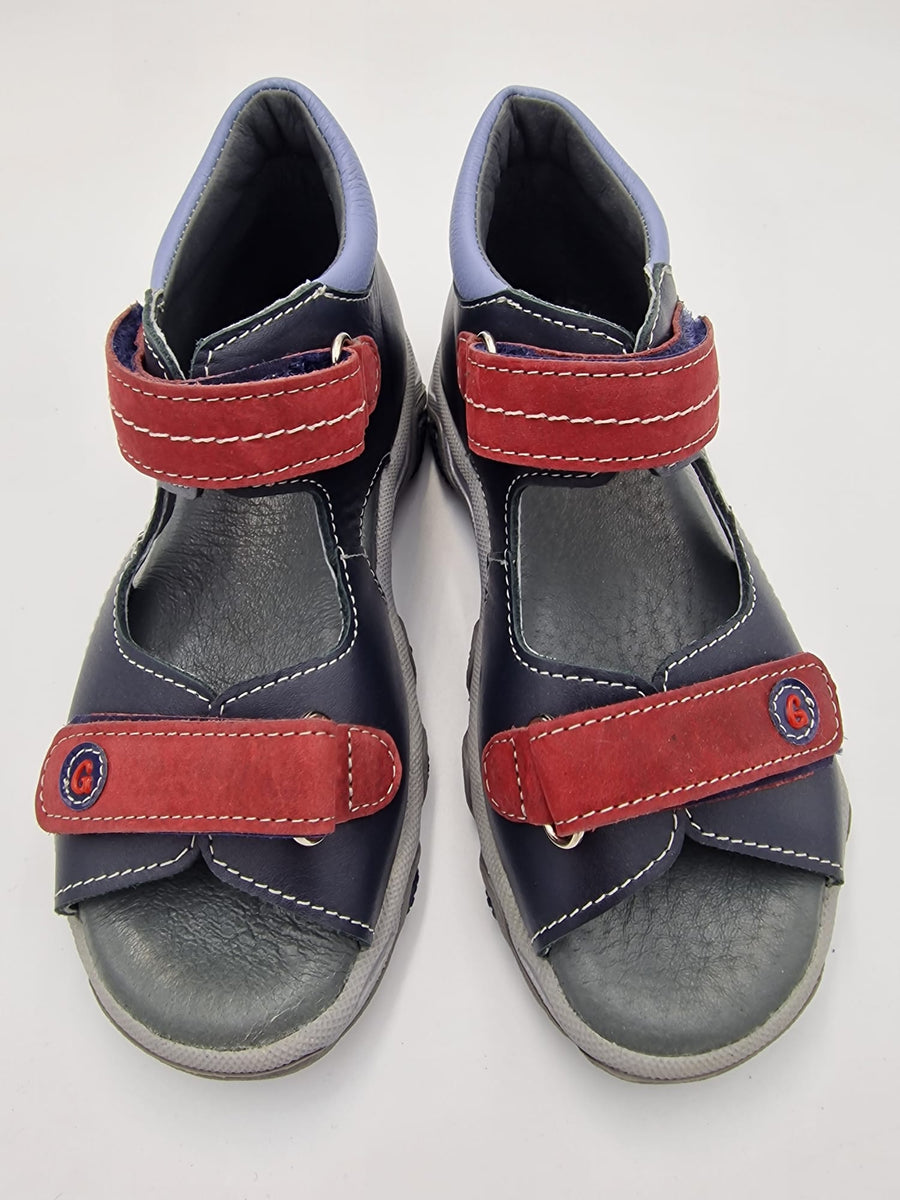Gaspar boys sandal with arch support Czarny (04537)