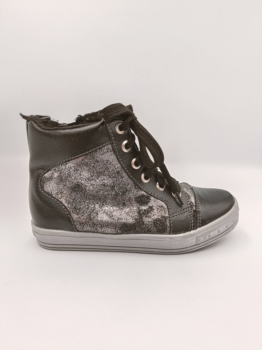 Kornecki girls winter leather boots, colour black - silver /fur inside