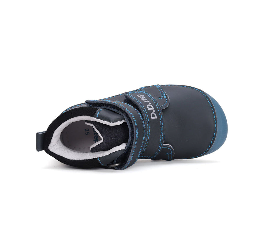 D.D.step boys barefoot boots/ water-repellence/ Glow in dark/ Royal Blue A063-42719M