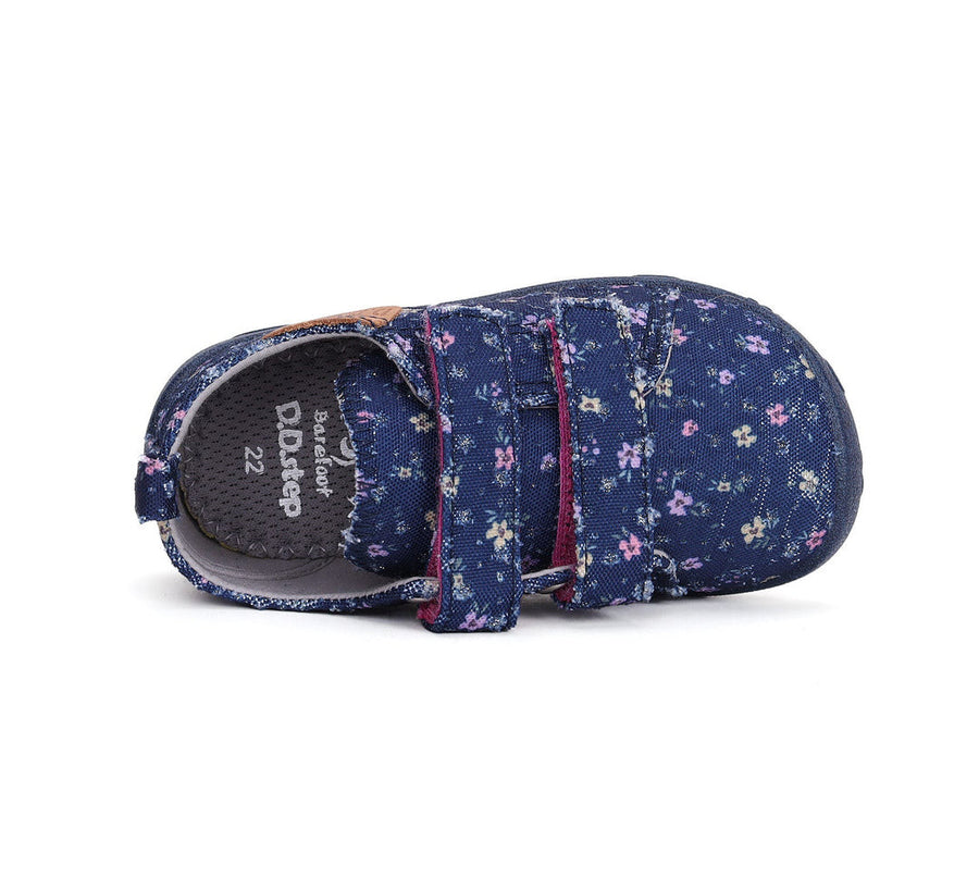 D.D.step girls barefoot/ water-repellence/canvas/ NavyC086-42126B_3989.jpg