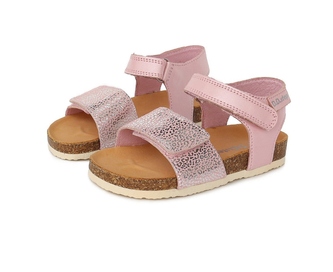 D.D.step girls leather sandals /Pink AC051-741L_549.jpg