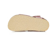 D.D.step girls leather sandals /Pink AC051-741L_550.jpg