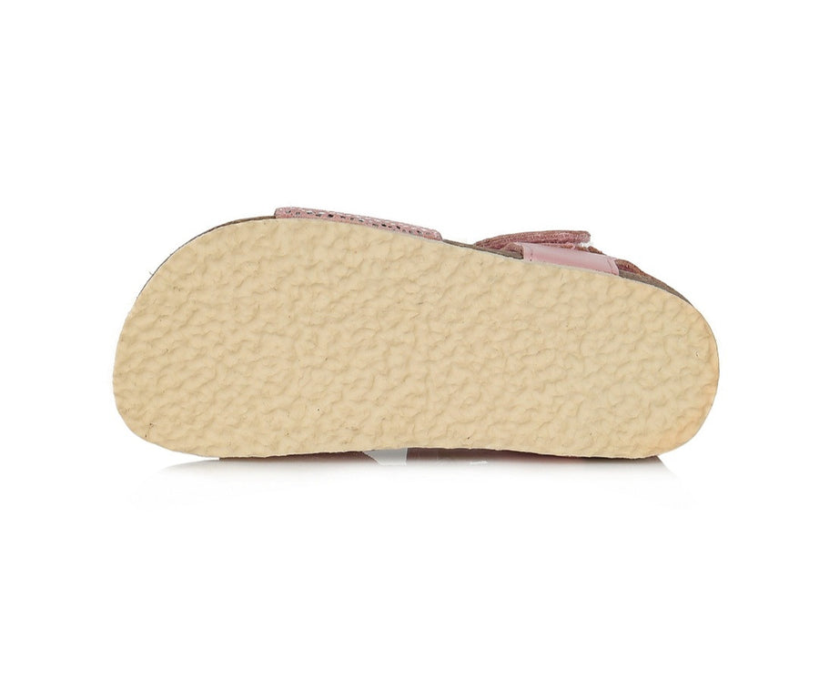 D.D.step girls leather sandals /Pink AC051-741L_550.jpg