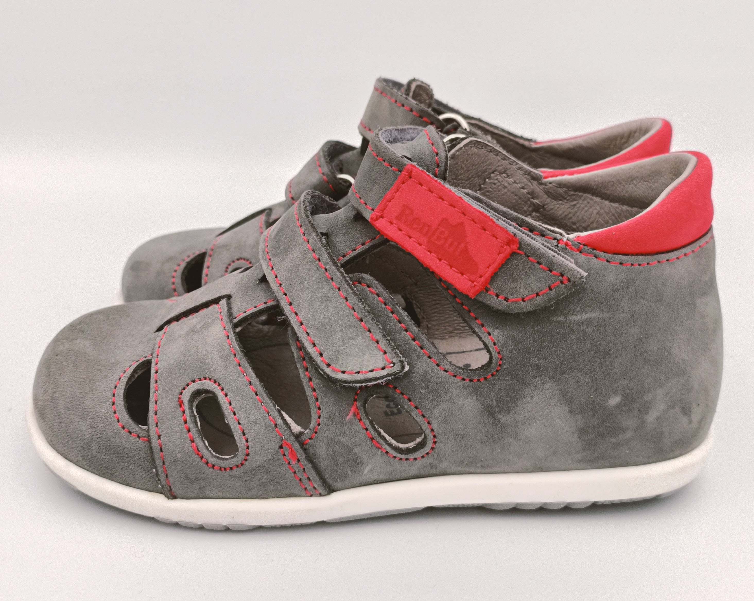 RenBut Boys leather sandals in Grey/Red_3819.jpg