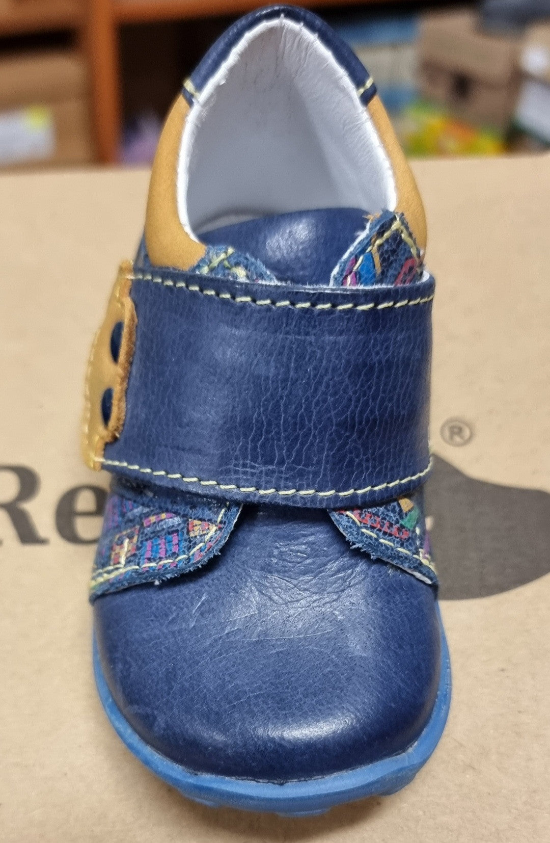 RenBut boys shoes color jeans. Healthy Steps