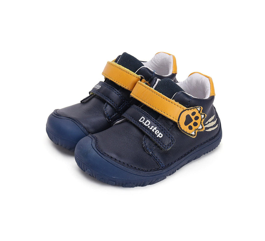 D.D.step boys barefoot/ water-repellence leather shoes/Royal Blue S073-42135_4078.jpg