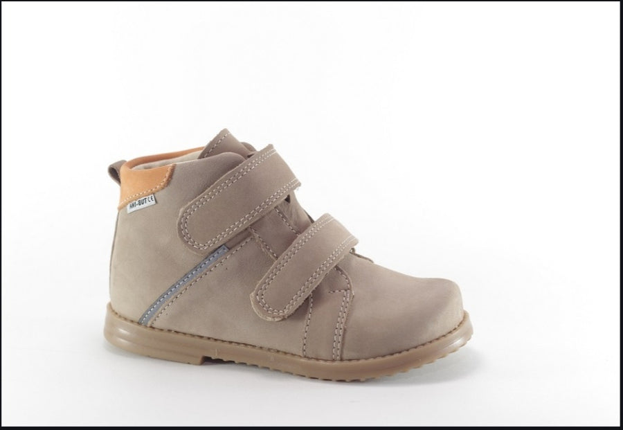 Ani-But boys prophylactic boots with Thomas heel /first steps Erik Cappuccino 232