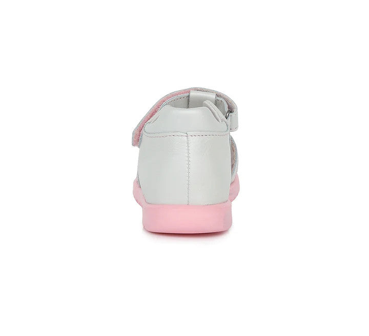 D.D.step girls leather sandals /White G055-347BL_3516.jpg