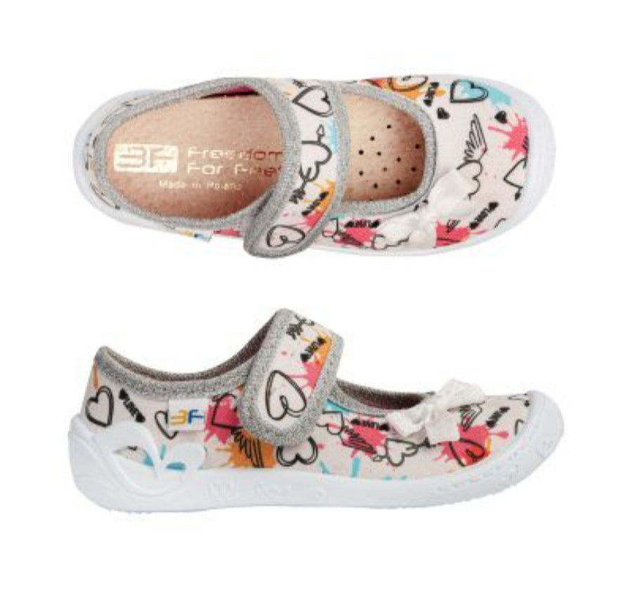 3f Slippers, girls /White graffiti_557.jpg