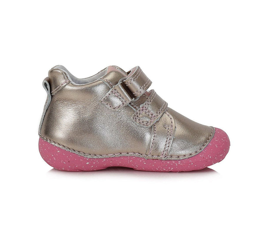 D.D.step girls leather/ first steps boots S015-353_2282.jpg
