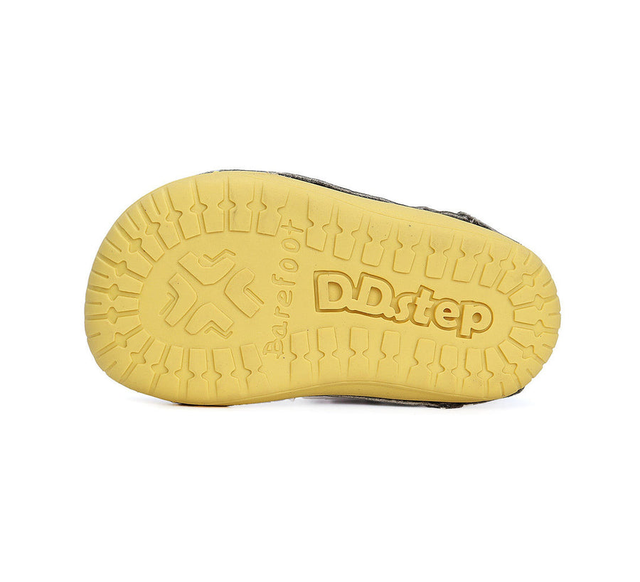 D.D.step boys leather/ barefoot/ first steps sandals H070-41464B_3563.jpg