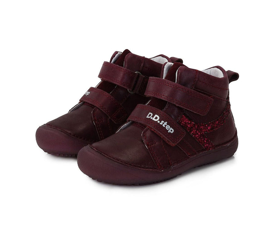 D.D.step girls red boots/ glow in the dark A063-316C_1666.jpg