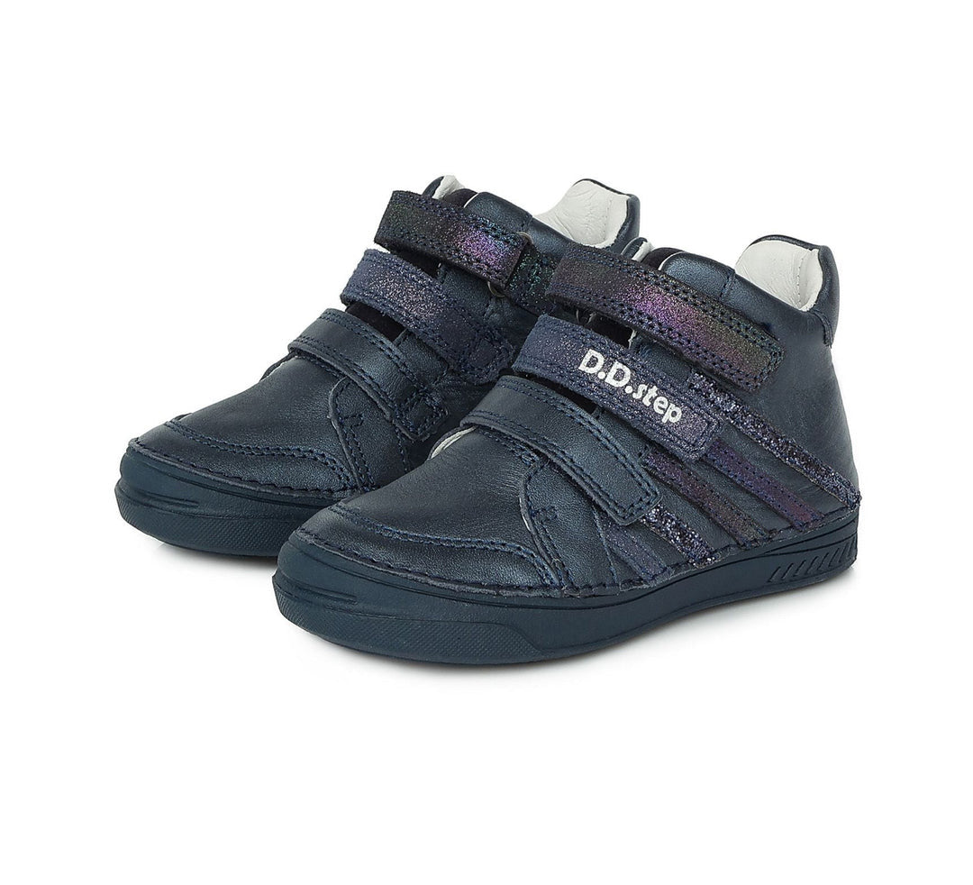 D.D.step girls leather boots/ navy blue A040-316A_1896.jpg