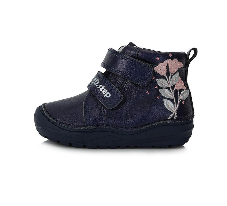 D.D.step girls leather/ first steps boots/ water-repellence A071-310B_2274.jpg