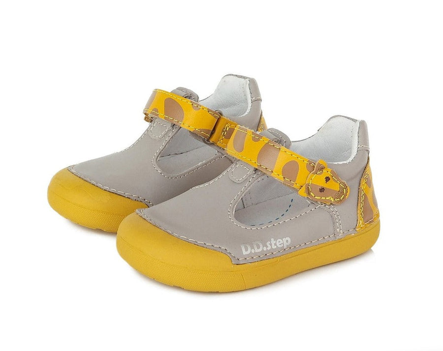 D.D.step Boys leather sandals in grey/yellow H66-370A_335.jpg